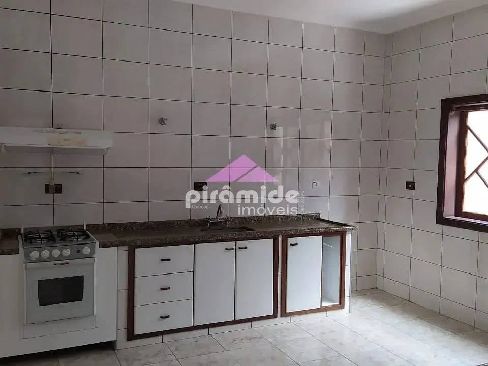 Casa, 6 quartos, 338 m² - Foto 4