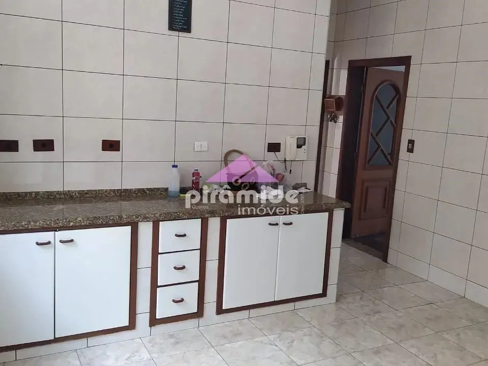 Casa, 6 quartos, 338 m² - Foto 5