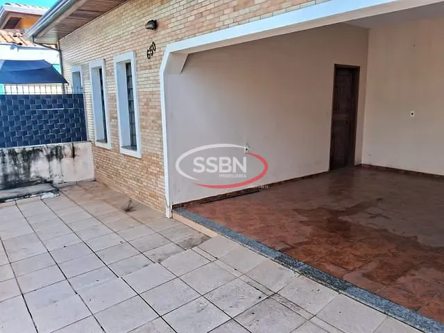 Casa 2 quartos e 1 banheiro, para alugar, no bairro LOPES IGLESIAS em Nova Odessa