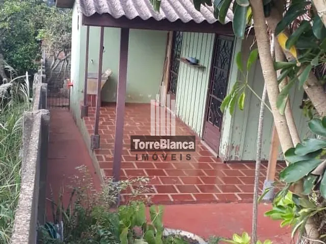 Casa com 360m² 2 quartos e 1 banheiro, à venda, no bairro Neves em Ponta Grossa