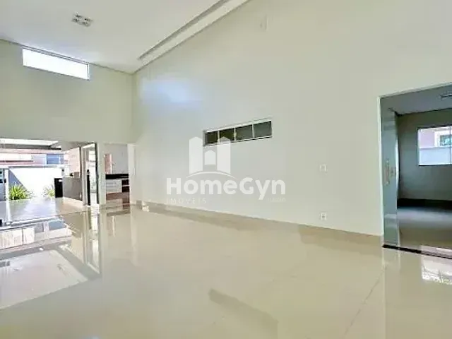 Casa com 400m² 3 quartos e 5 banheiros, à venda, no bairro Jardins Valência em Goiânia