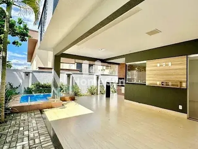 Casa com 400m² 3 quartos e 5 banheiros, à venda, no bairro Jardins Valência em Goiânia