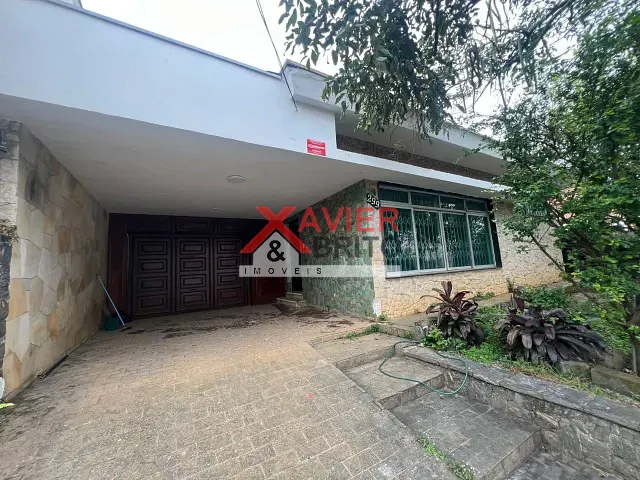 Casa com 450m² 5 quartos e 4 banheiros, à venda, no bairro Bosque da Saúde em São Paulo
