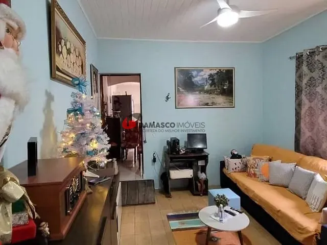 Casa com 225m² 2 quartos e 1 banheiro, à venda, no bairro Santa Paula em São Caetano do Sul