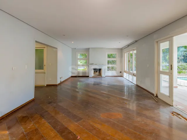 Casa com 400m² 4 quartos e 6 banheiros, à venda, no bairro Alphaville em Santana de Parnaíba