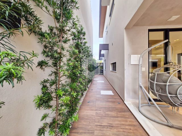 Casa 4 quartos e 6 banheiros, à venda, no bairro Recreio dos Bandeirantes em Rio de Janeiro
