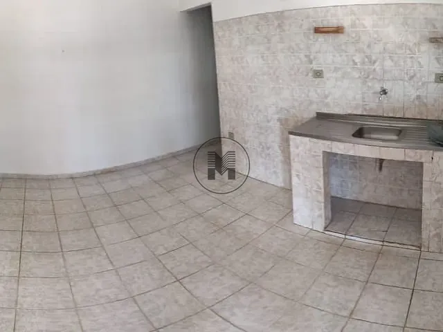 Casa com 300m² 2 quartos e 1 banheiro, à venda, no bairro Cidade Nova em Pindamonhangaba