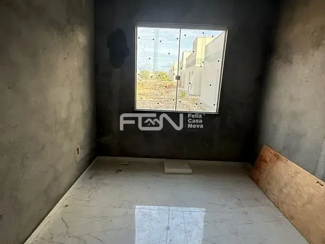 Casa com 300m² 2 quartos e 2 banheiros, à venda, no bairro Parque Nascente do Rio Capivara em Camaçari