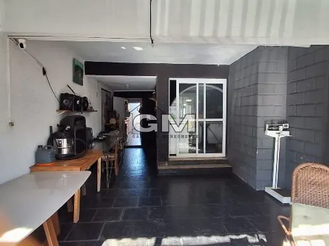 Casa com 250m² 4 quartos e 3 banheiros, à venda, no bairro Vila Virgínia em Ribeirão Preto
