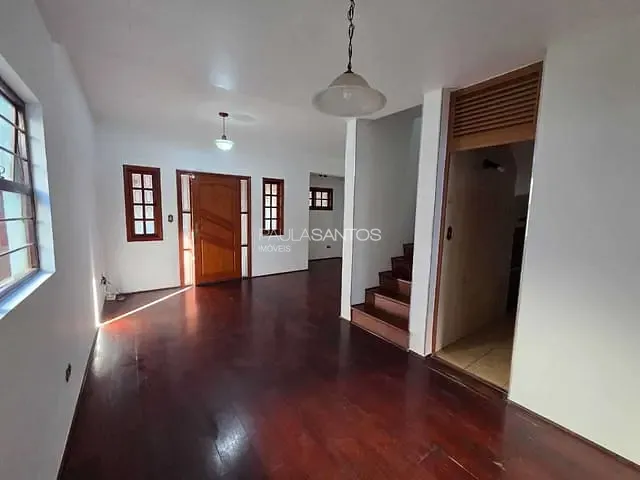 Casa 3 quartos e 4 banheiros, para alugar, no bairro Jardim Saira em Sorocaba
