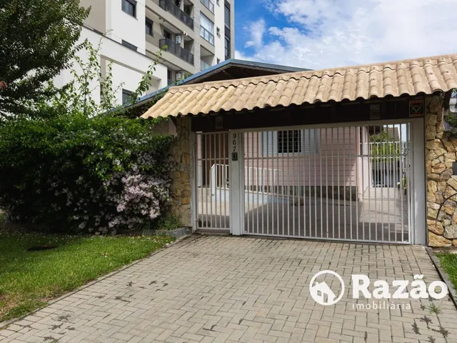 Casa 3 quartos e 2 banheiros, para alugar, no bairro Boa Vista em Curitiba
