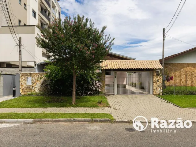 Casa 3 quartos e 2 banheiros, para alugar, no bairro Boa Vista em Curitiba