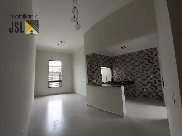 Casa com 125m² 2 quartos e 2 banheiros, à venda, no bairro Jardim Hípica Pinheiro em Taubaté