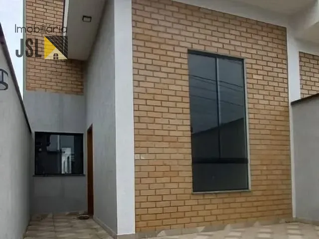 Casa com 125m² 2 quartos e 2 banheiros, à venda, no bairro Jardim Hípica Pinheiro em Taubaté