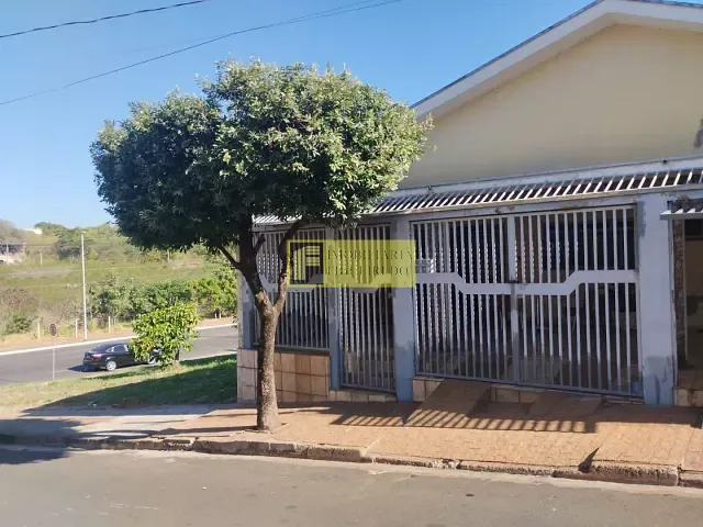 Casa com 200m² 2 quartos e 2 banheiros, à venda, no bairro Conjunto Habitacional Costa do Sol em São José do Rio Preto