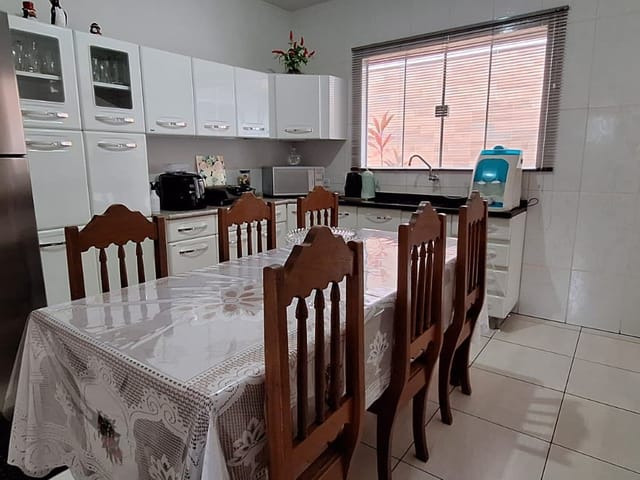 Casa com 156m² 2 quartos e 1 banheiro, à venda, no bairro Jardim Morada do Sol em Cambé
