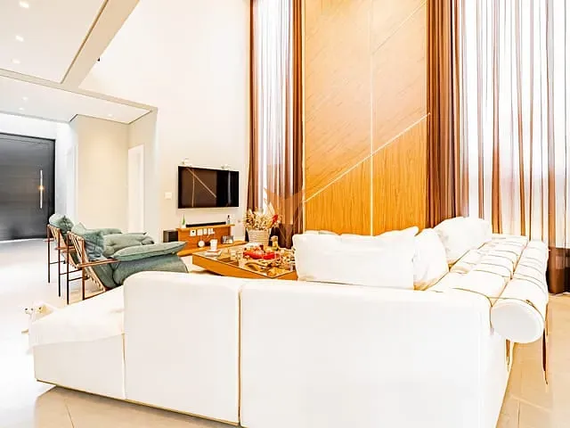 Casa com 420m² 4 quartos e 4 banheiros, à venda, no bairro Alphaville em Santana de Parnaíba