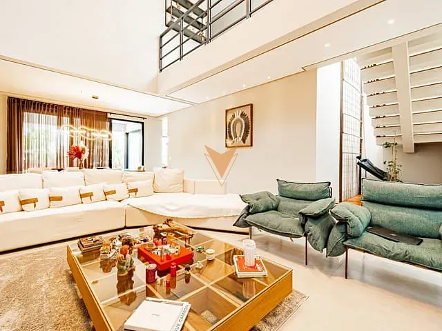 Casa com 420m² 4 quartos e 4 banheiros, à venda, no bairro Alphaville em Santana de Parnaíba