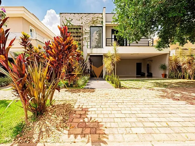 Casa com 420m² 4 quartos e 4 banheiros, à venda, no bairro Alphaville em Santana de Parnaíba