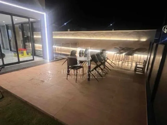 Casa com 485m² 4 quartos e 5 banheiros, à venda, no bairro Parqville Pinheiros em Aparecida de Goiânia