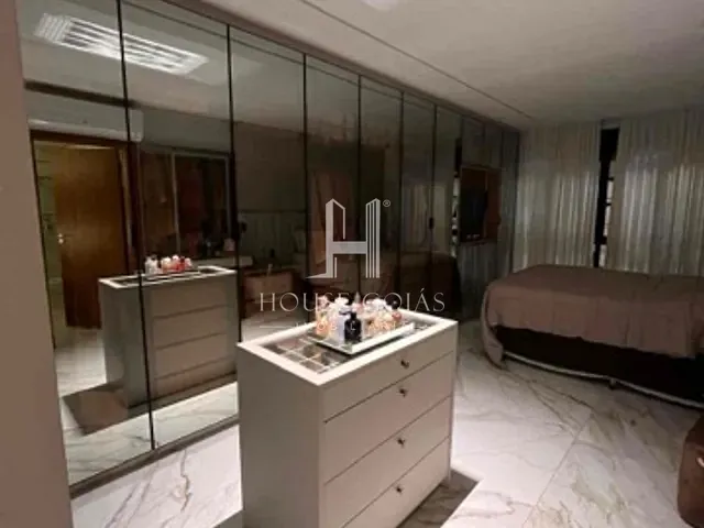 Casa com 485m² 4 quartos e 5 banheiros, à venda, no bairro Parqville Pinheiros em Aparecida de Goiânia
