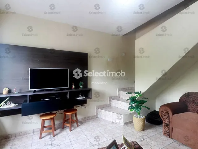 Sobrado com 125m² 2 quartos e 2 banheiros, à venda, no bairro Jardim Zaira em Mauá