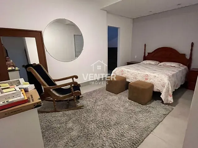 Casa para alugar, no bairro Vila das Jabuticabeiras em Taubaté