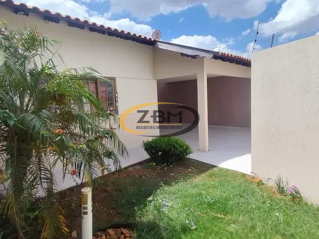 Casa com 250m² 3 quartos e 3 banheiros, à venda, no bairro Jardim Maria Celina em Londrina