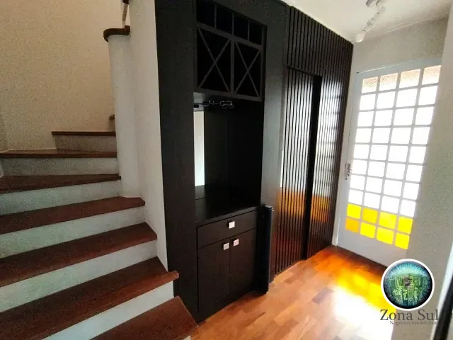 Casa 3 quartos e 3 banheiros, para alugar, no bairro Villa Flora em Votorantim