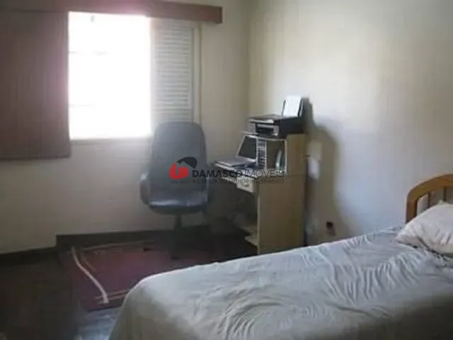 Casa com 500m² 3 quartos e 1 banheiro, à venda, no bairro Santa Maria em São Caetano do Sul