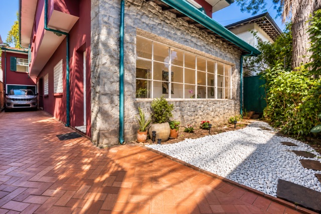 Casa 4 quartos e 4 banheiros, à venda, no bairro Jardim Paulistano em São Paulo