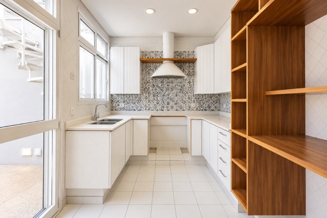 Casa 3 quartos e 5 banheiros, à venda, no bairro Jardim Paulistano em São Paulo