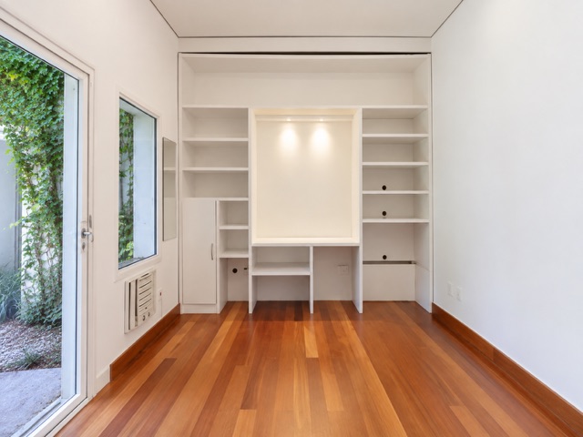 Casa 3 quartos e 5 banheiros, à venda, no bairro Jardim Paulistano em São Paulo