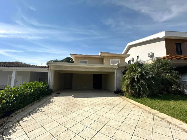 Casa com 385m² 4 quartos e 4 banheiros, à venda, no bairro Alphaville em Santana de Parnaíba