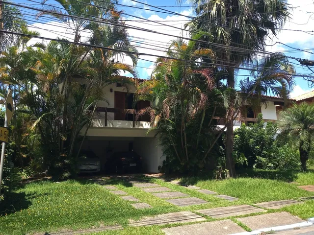 Casa com 890m² 3 quartos e 4 banheiros, à venda, no bairro Alphaville Residencial Um em Barueri