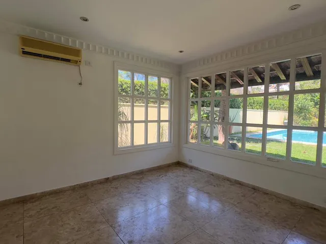 Casa com 787m² 3 quartos e 5 banheiros, à venda ou para alugar, no bairro Alphaville em Barueri
