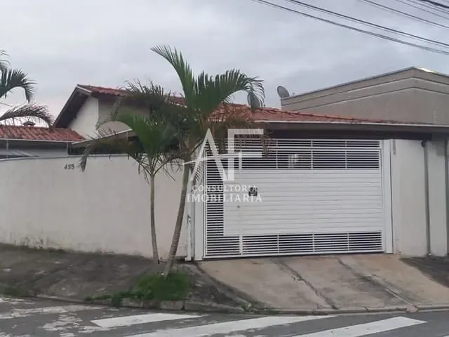 Casa com 166m² 3 quartos e 2 banheiros, à venda, no bairro Parque Urupês em Taubaté
