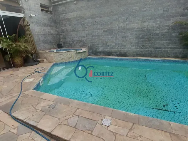 Casa com 201m² 1 quarto e 2 banheiros, à venda, no bairro Vila Saibreiro em Rio Claro