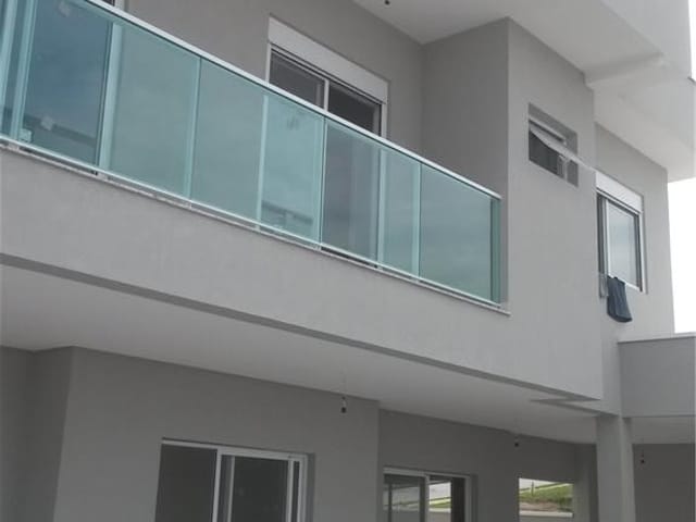 Casa com 450m² 4 quartos e 6 banheiros, à venda, no bairro Urbanova em São José dos Campos