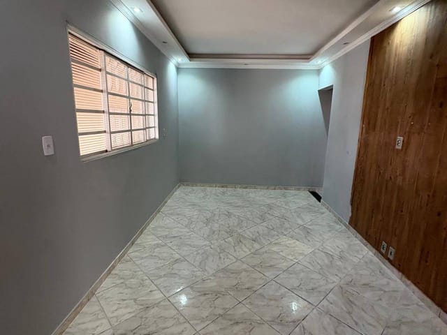 Casa com 180m² 3 quartos e 2 banheiros, à venda, no bairro Conjunto Habitacional Parque da Floresta em Campinas