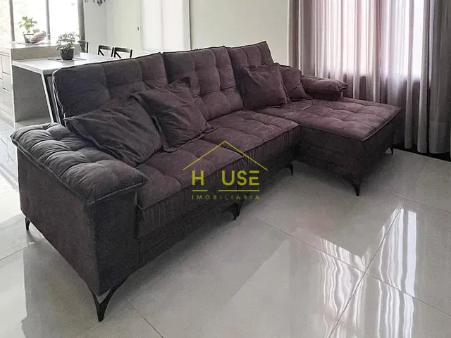 Casa com 264m² 3 quartos e 5 banheiros, à venda, no bairro Residencial Maria Júlia em São José do Rio Preto