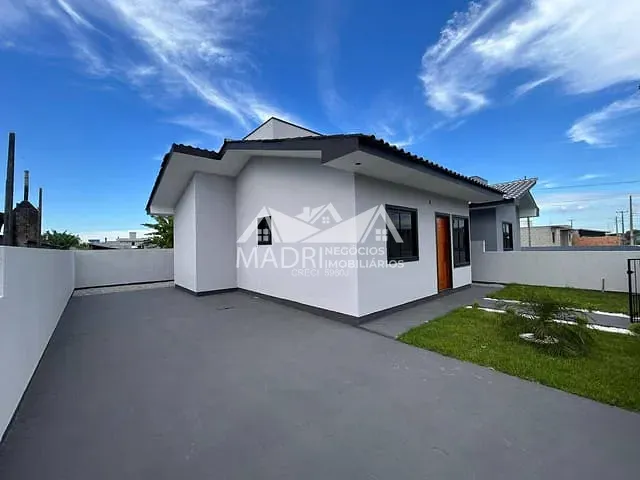 Casa 2 quartos e 1 banheiro, à venda, no bairro Guarda do Cubatão em Palhoça