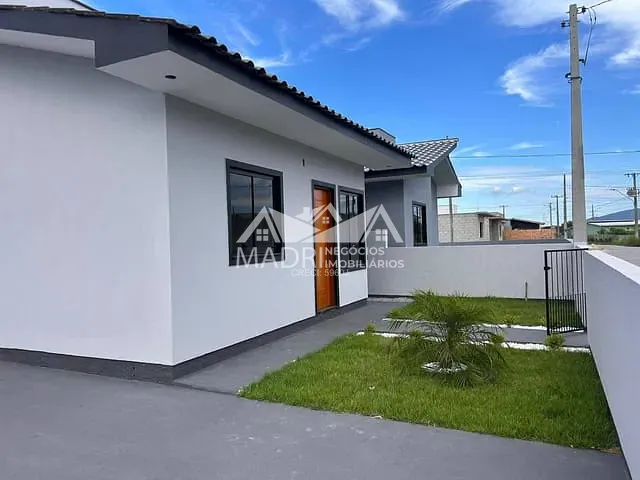 Casa 2 quartos e 1 banheiro, à venda, no bairro Guarda do Cubatão em Palhoça