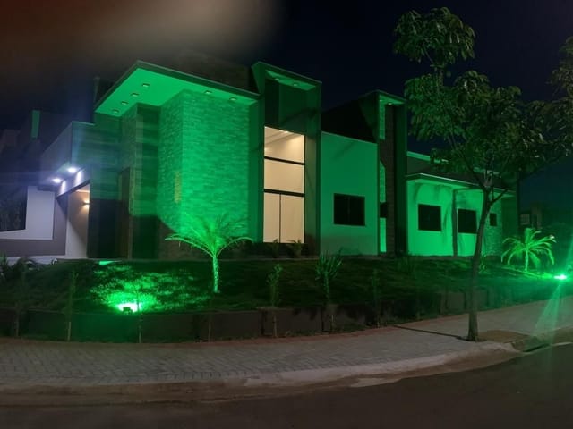Casa 3 quartos e 2 banheiros, para alugar, no bairro Loteamento Morada das Flores em Cambé