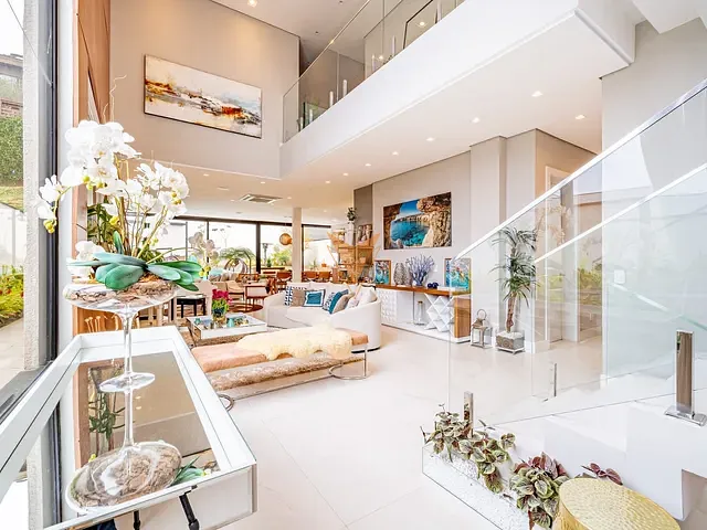 Casa com 516m² 3 quartos e 3 banheiros, à venda, no bairro Alphaville em Santana de Parnaíba