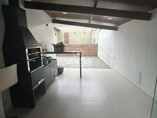 Casa 3 quartos e 3 banheiros, à venda, no bairro Jardim Sandra Maria em Taubaté