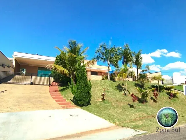Casa 3 quartos e 5 banheiros, à venda, no bairro Village Ipanema em Araçoiaba da Serra