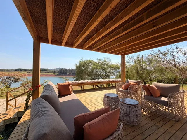Casa com 4000m² 7 quartos e 10 banheiros, à venda, no bairro Represa em Piracaia