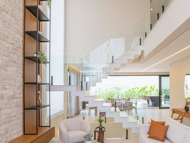 Casa com 431m² 4 quartos e 6 banheiros, à venda, no bairro Alphaville em Santana de Parnaíba