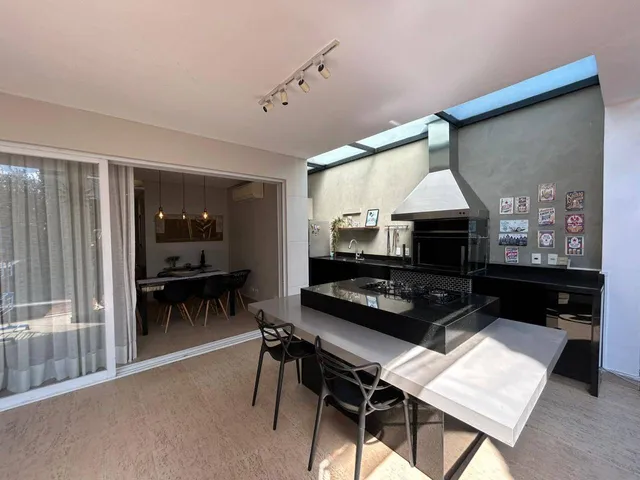 Casa com 194m² 3 quartos e 4 banheiros, à venda, no bairro Tamboré em Santana de Parnaíba